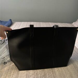 Thirty-One Black Smooth Pebble Signature Tote and organizer